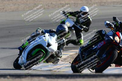 media/Jan-08-2022-SoCal Trackdays (Sat) [[1ec2777125]]/Turn 10 (2pm)/